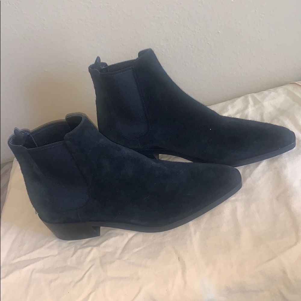 Michael kors Women Boots 👢 - Picture 3 of 10